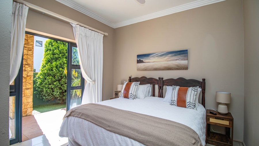 3 Bedroom Property for Sale in The Coves North West